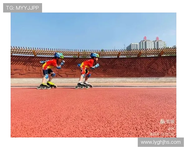 南京滑板队默契配合揭秘：团队精神与技巧的完美结合