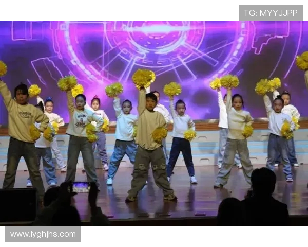 深圳街舞队的灵活性探秘：舞动城市节奏与文化交融之旅