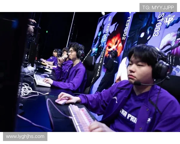 英雄联盟盛宴:深入解析JDG战队背后的强大实力与团队精神 英雄联盟盛宴:深入解析JDG战队背后的强大实力与团队精神