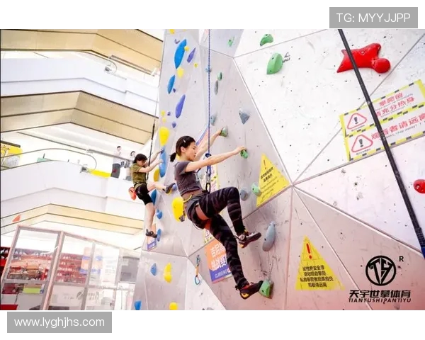 重庆攀岩队的训练与比赛节奏解析助力攀岩运动发展 重庆攀岩队的训练与比赛节奏解析助力攀岩运动发展