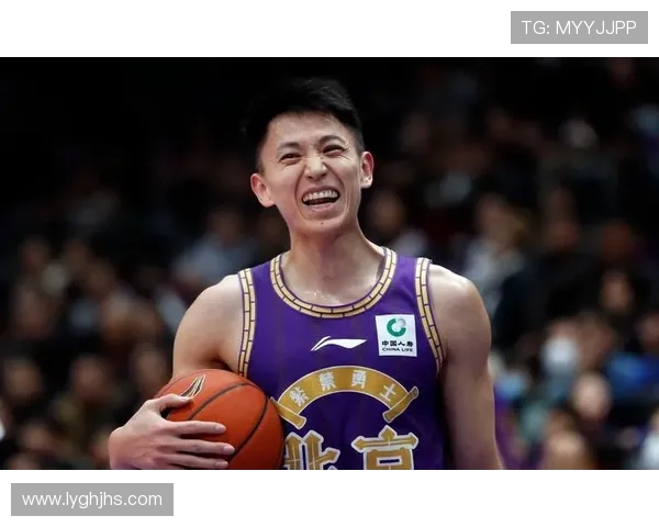 刘晓宇的成长之路:从篮球少年到职业球员的奋斗历程与心路历程 刘晓宇的成长之路:从篮球少年到职业球员的奋斗历程与心路历程