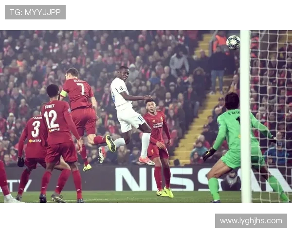 巴黎与利物浦激战成平局比分揭晓精彩瞬间回顾 巴黎与利物浦激战成平局比分揭晓精彩瞬间回顾